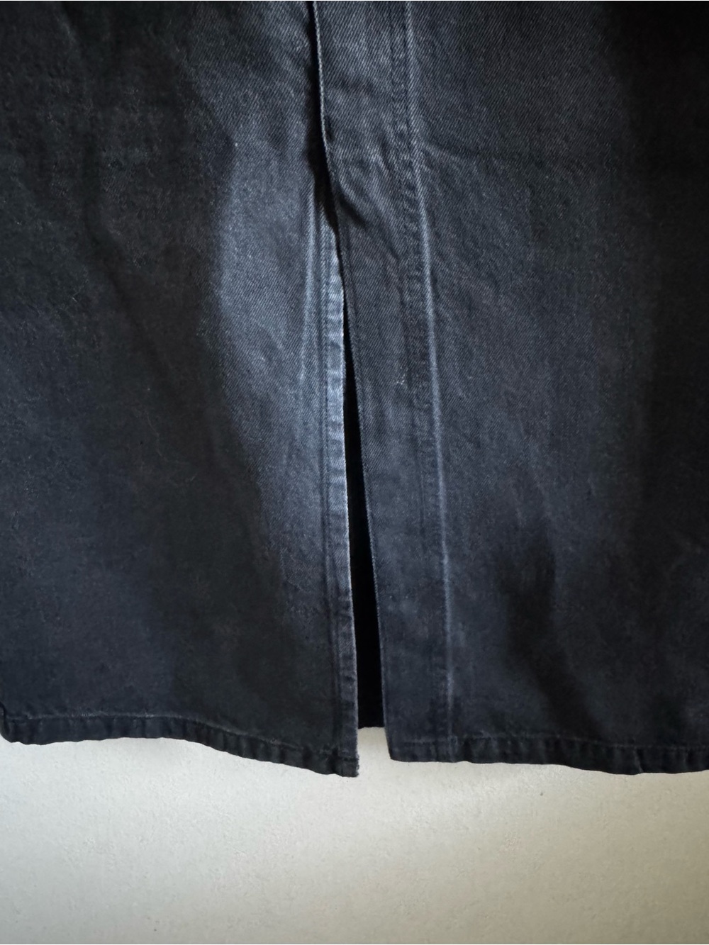 Mango Black Front Slit  High-Waist Midi Denim Classic Skirt size Medium - Picture 5 of 8